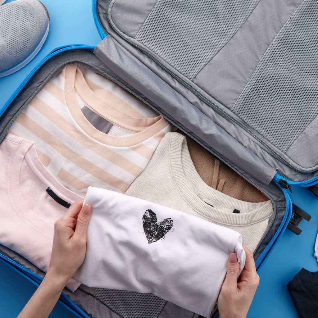 smart packing tips when traveling